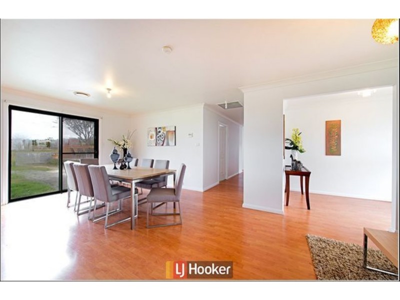 8 Clover Close, Murrumbateman NSW 2582