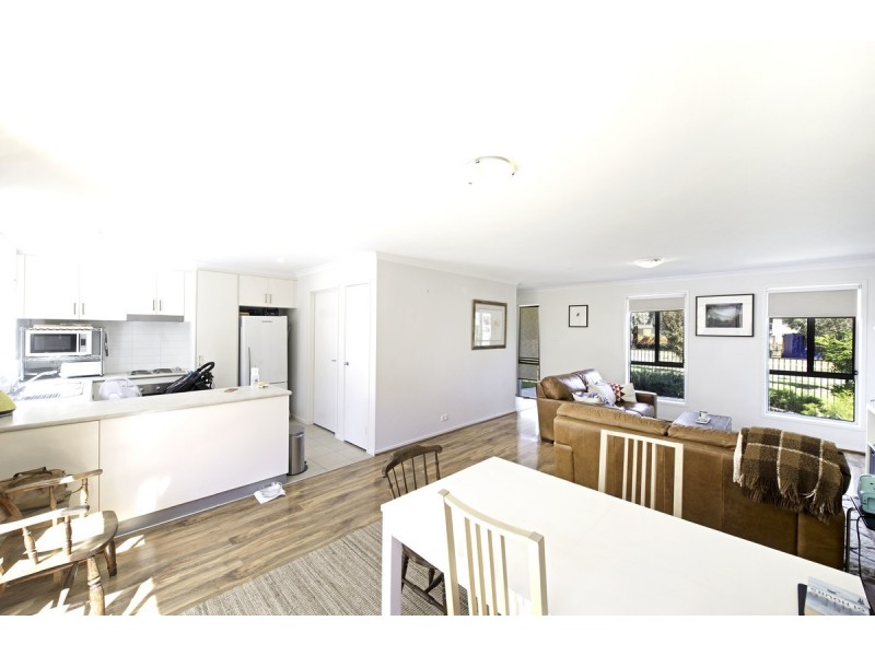 400 Antill Street, Watson ACT 2602