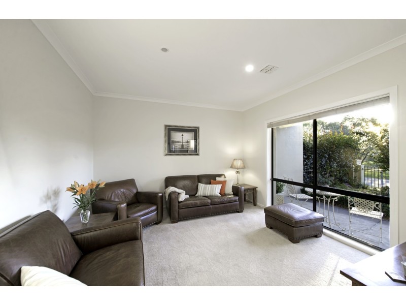 15 Katoomba Street, Harrison ACT 2914