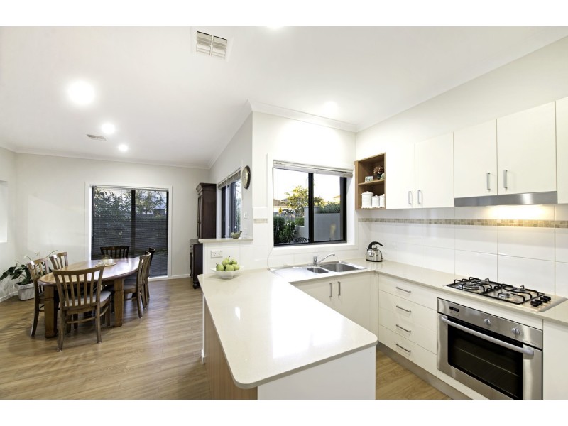 15 Katoomba Street, Harrison ACT 2914