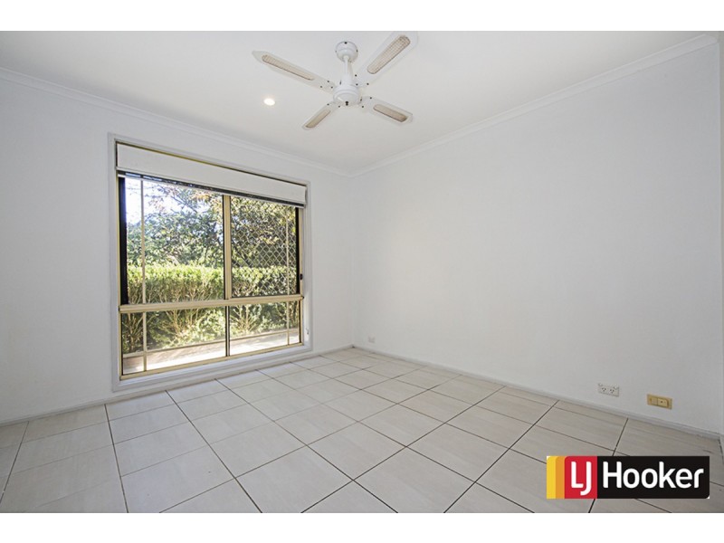 52 Unaipon Avenue, Ngunnawal ACT 2913