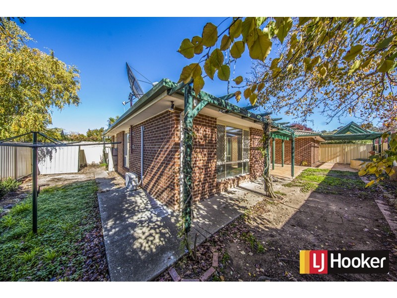 52 Unaipon Avenue, Ngunnawal ACT 2913