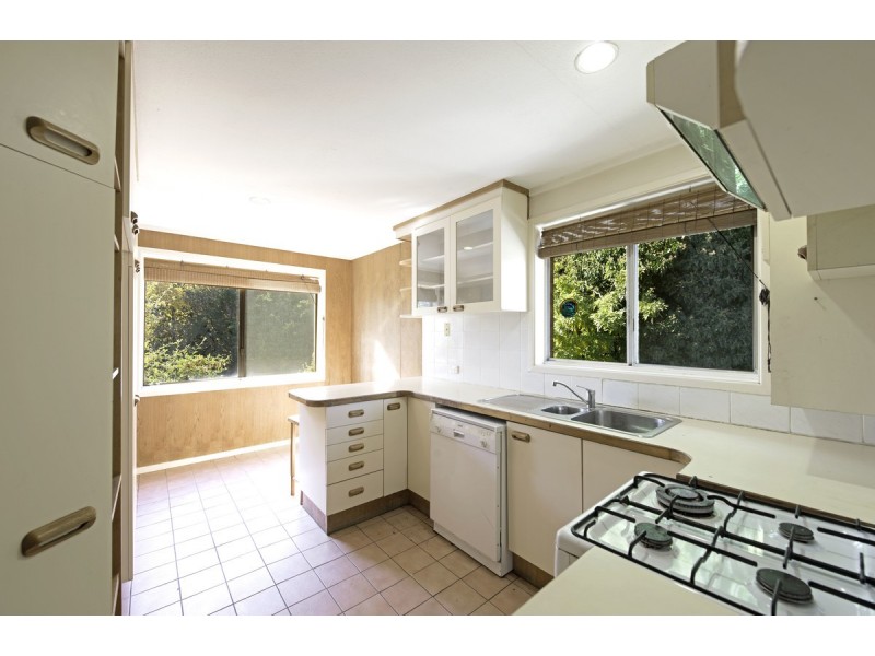 18 Brooks Street, Macquarie ACT 2614