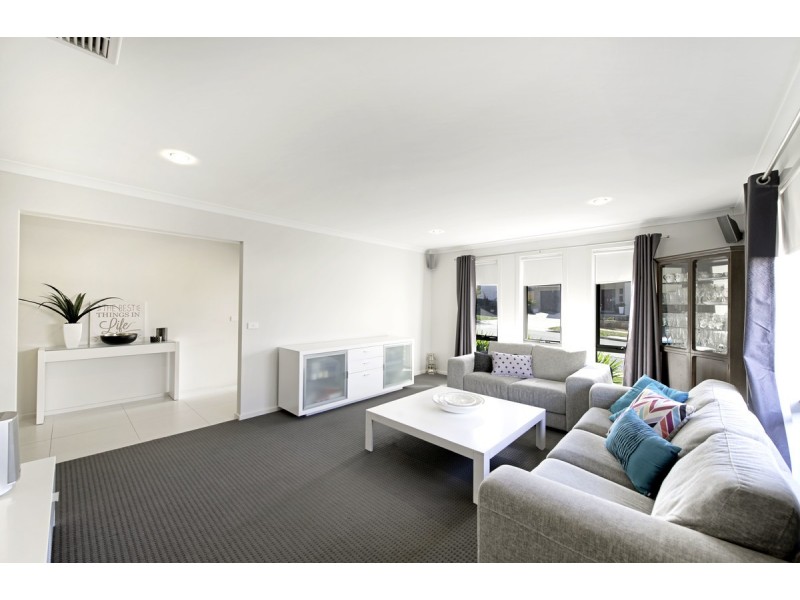 3 Pearl Gibbs Circuit, Bonner ACT 2914