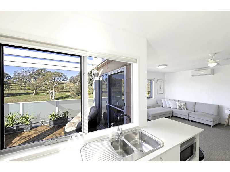 40/4 Thadoona Street, Crace ACT 2911