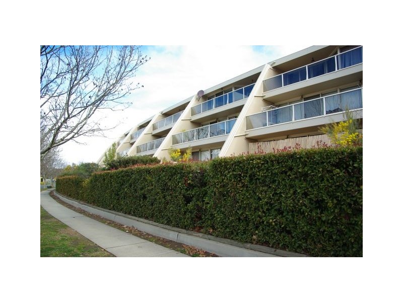 54A/17 Chandler Street, Belconnen ACT 2617