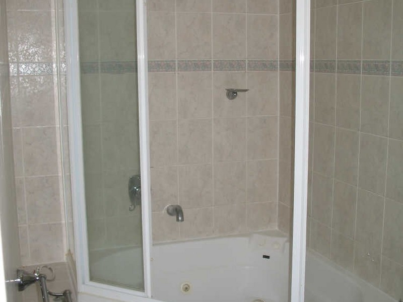 54A/17 Chandler Street, Belconnen ACT 2617