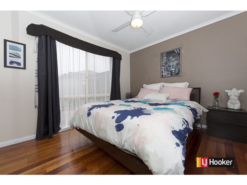 8 Iterra Grove, Ngunnawal ACT 2913