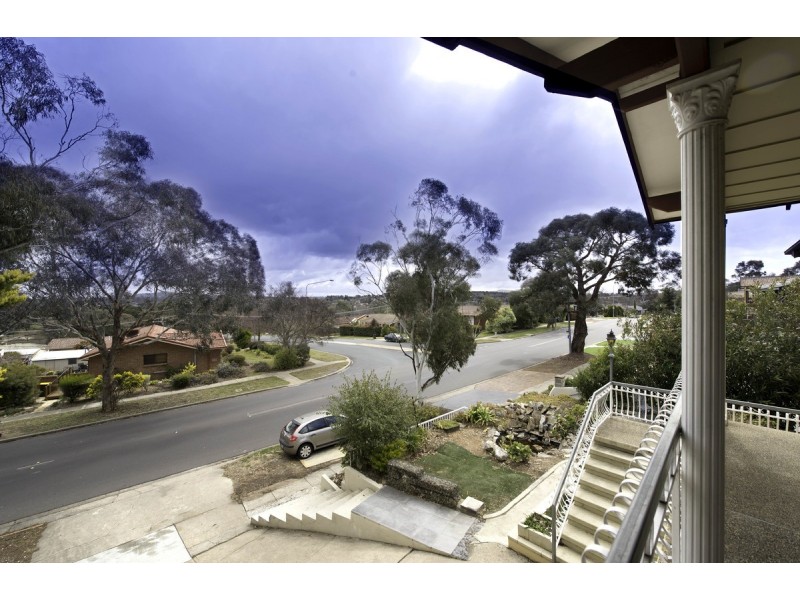 183 Chuculba Crescent, Giralang ACT 2617