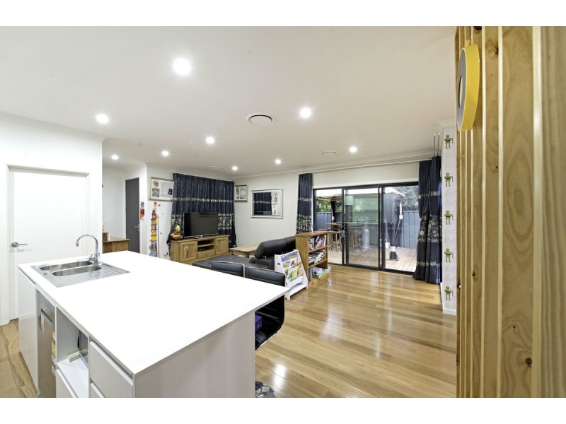 Unit 3/2 Ashburton Circuit, Kaleen ACT 2617
