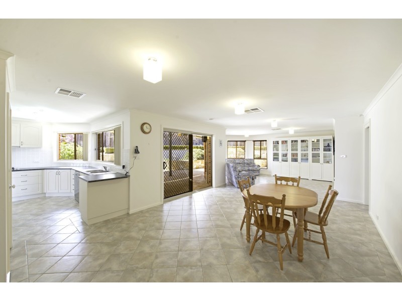 35 Olive Pink Crescent, Banks ACT 2906