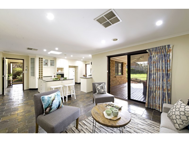 9 Greenup Close, Florey ACT 2615
