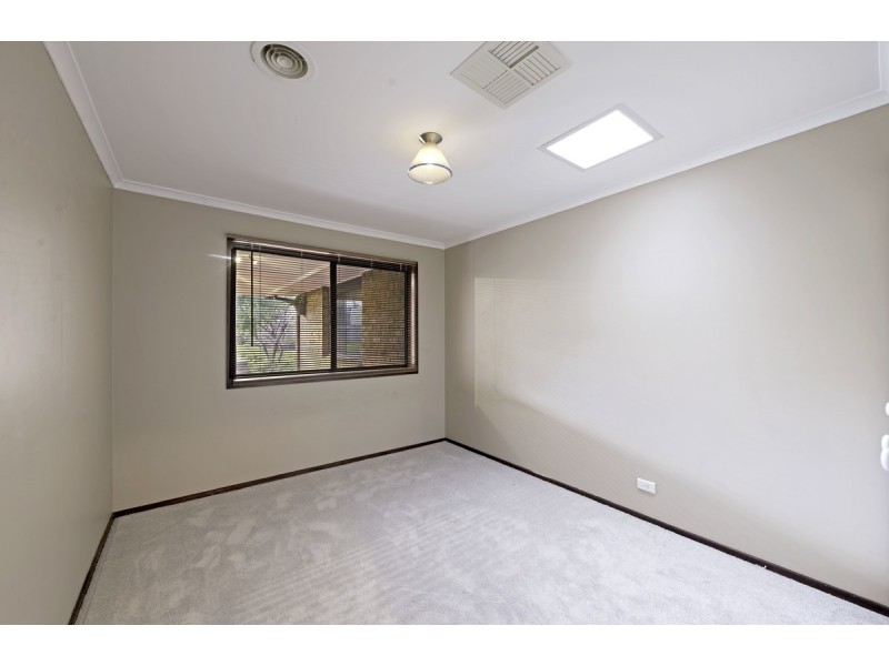 9 Greenup Close, Florey ACT 2615