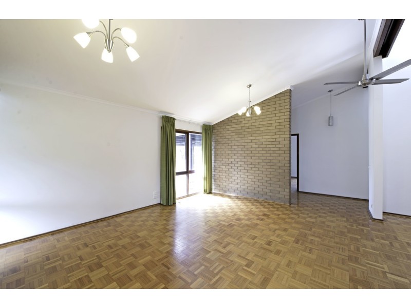 27 Pickles Street, Scullin ACT 2614