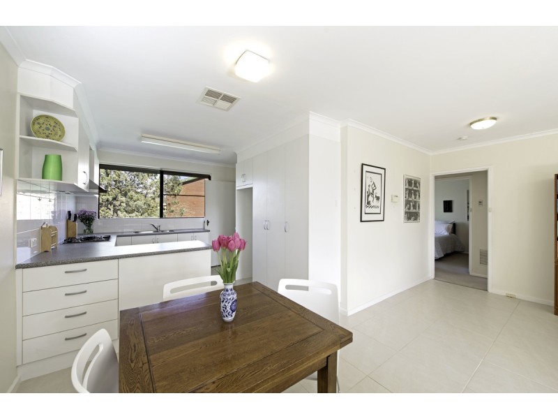 11 Joyce Place, Mawson ACT 2607