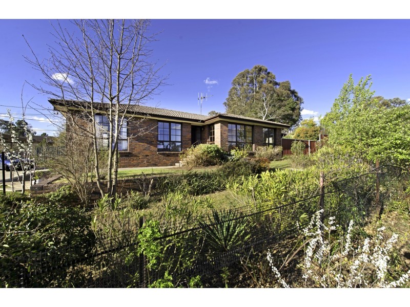 207 Chuculba Crescent, Giralang ACT 2617