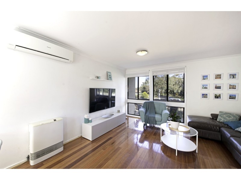 52 Baddeley Crescent, Spence ACT 2615