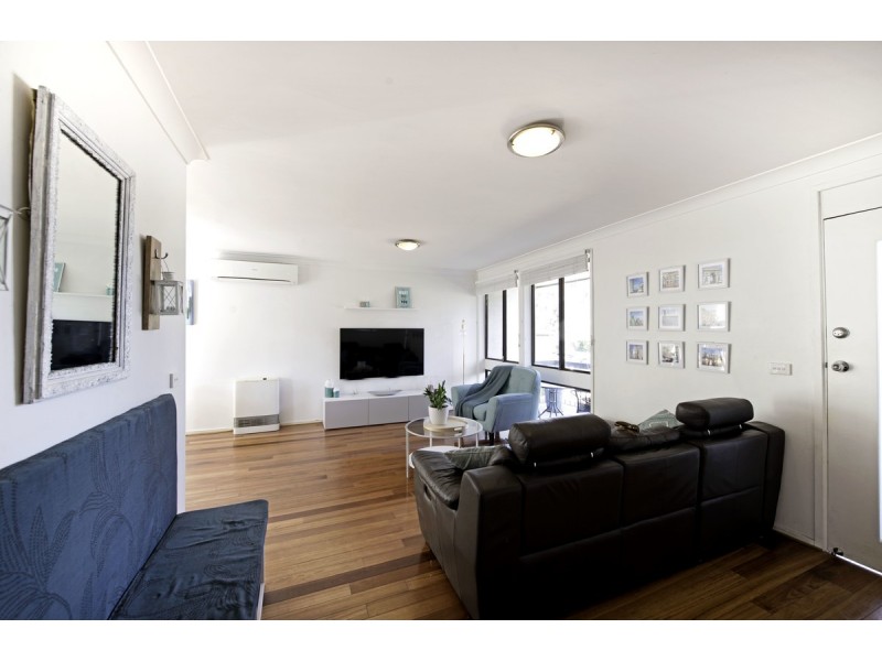 52 Baddeley Crescent, Spence ACT 2615