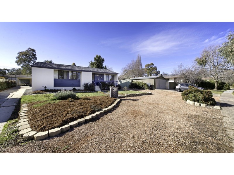 52 Baddeley Crescent, Spence ACT 2615