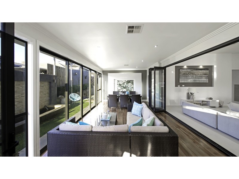 14 Sphinx Street, Harrison ACT 2914