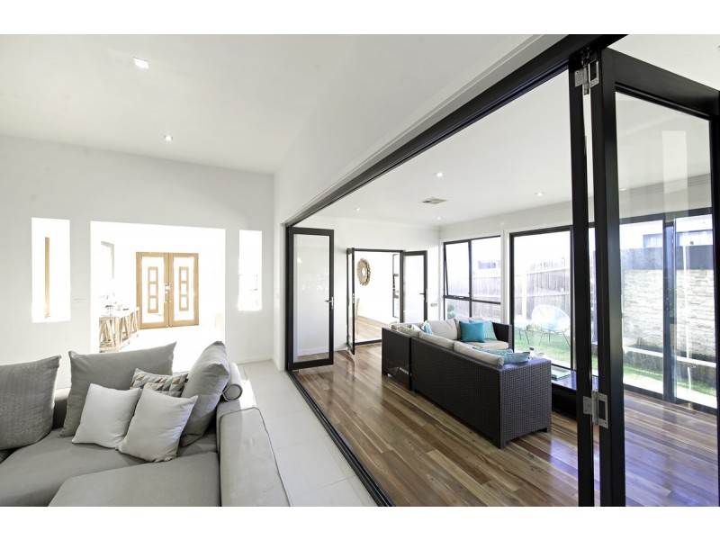 14 Sphinx Street, Harrison ACT 2914