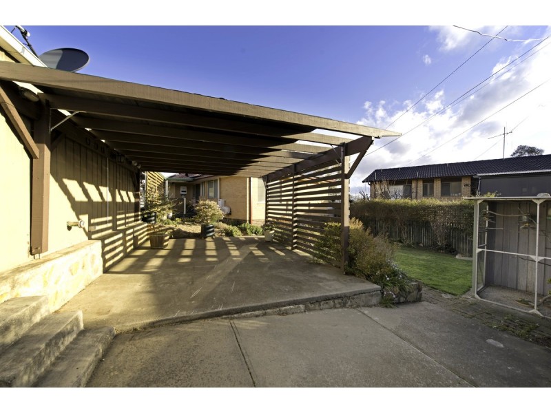 5 Kinalung Place, Giralang ACT 2617
