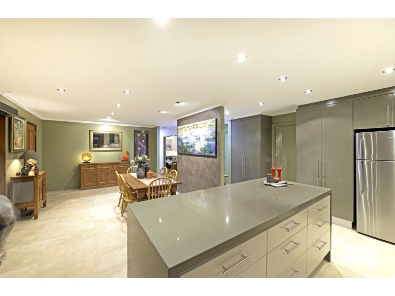 230 Antill Street, Hackett ACT 2602