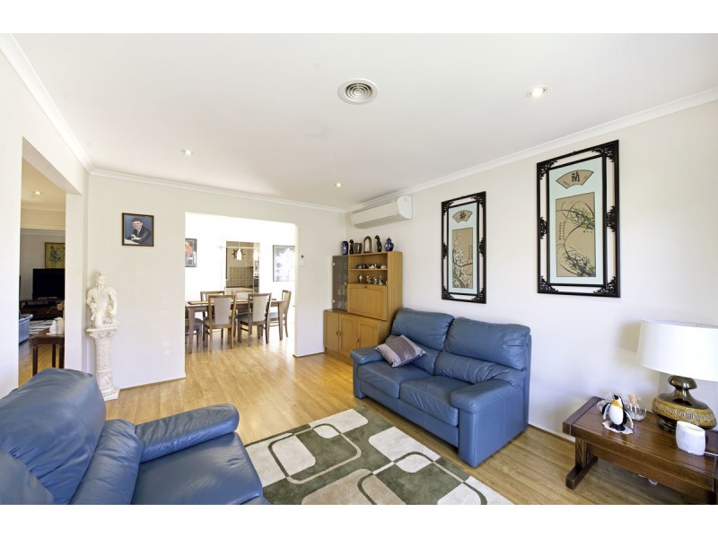 10 Gouldsmith Street, Dunlop ACT 2615