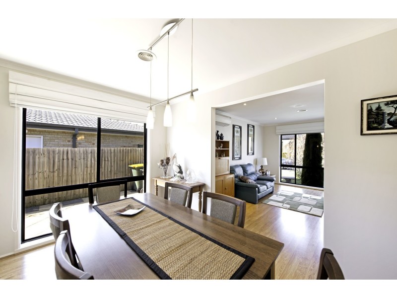 10 Gouldsmith Street, Dunlop ACT 2615