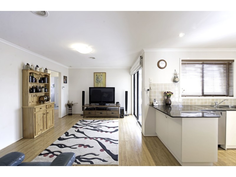 10 Gouldsmith Street, Dunlop ACT 2615