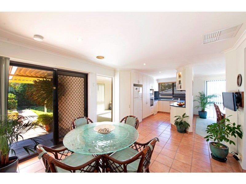 12 Baracchi Crescent, Giralang ACT 2617