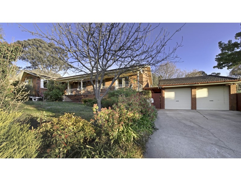 13 Lind Close, Fraser ACT 2615