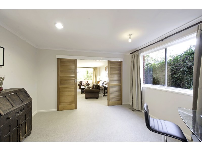 13 Lind Close, Fraser ACT 2615