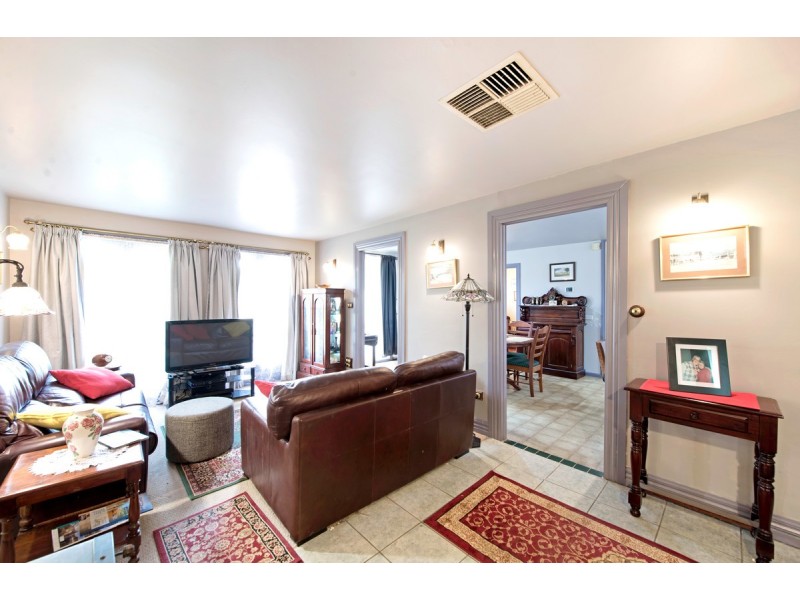 52 Harrington Circuit, Kambah ACT 2902