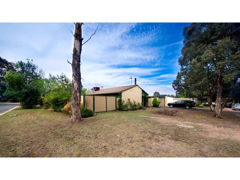 52 Harrington Circuit, Kambah ACT 2902