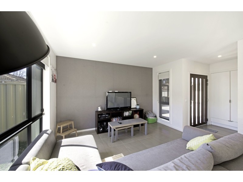 16 Canopus Crescent, Giralang ACT 2617