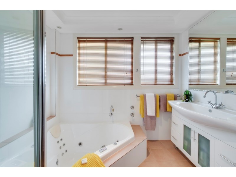 89 Chuculba Crescent, Giralang ACT 2617