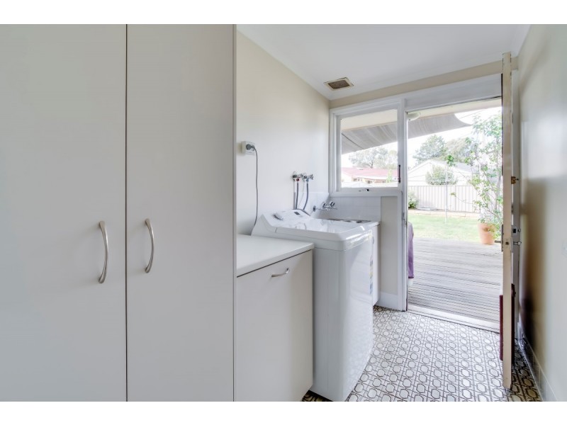 89 Chuculba Crescent, Giralang ACT 2617