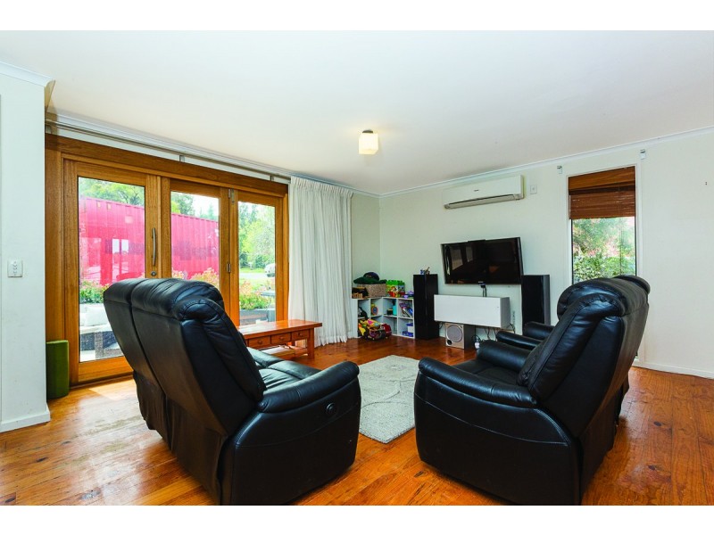 54 Kingsmill Street, Kambah ACT 2902