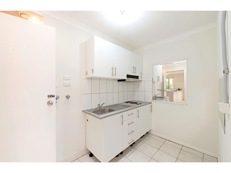 124 Macfarlane Burnett Avenue, Macgregor ACT 2615