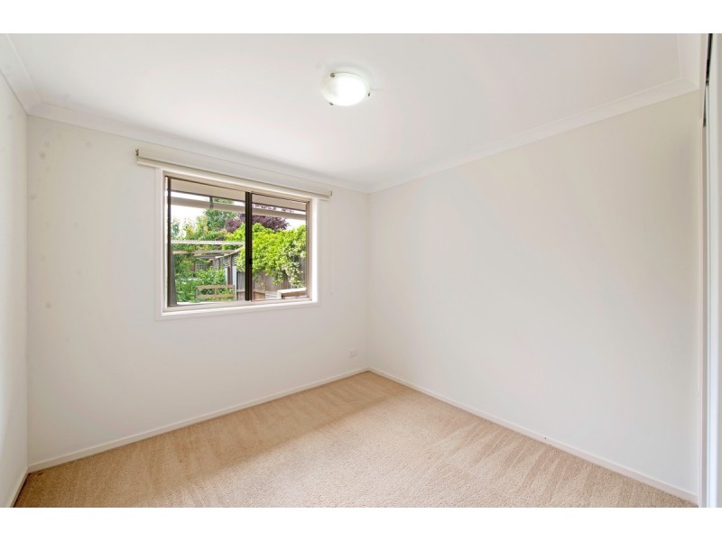 124 Macfarlane Burnett Avenue, Macgregor ACT 2615