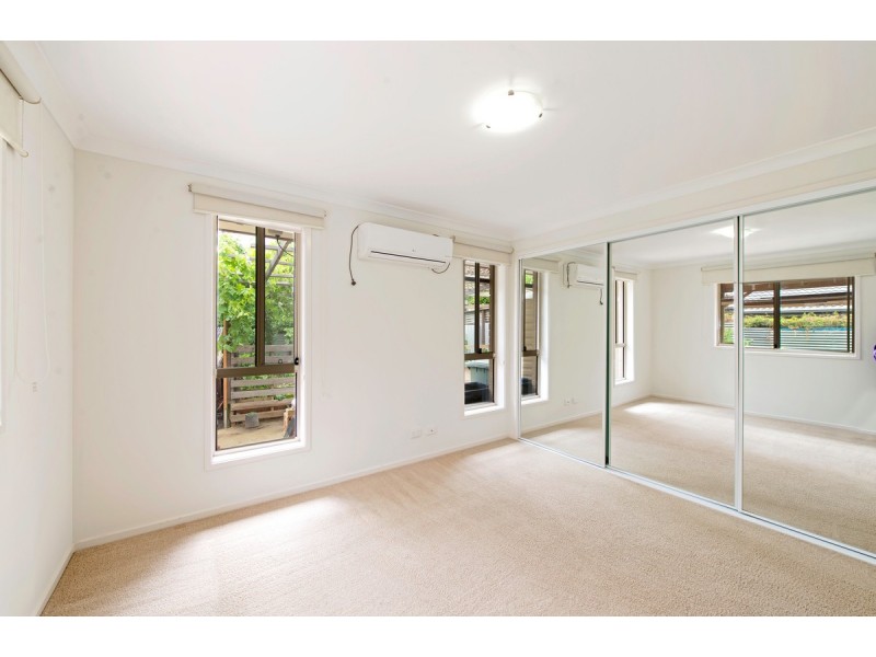 124 Macfarlane Burnett Avenue, Macgregor ACT 2615