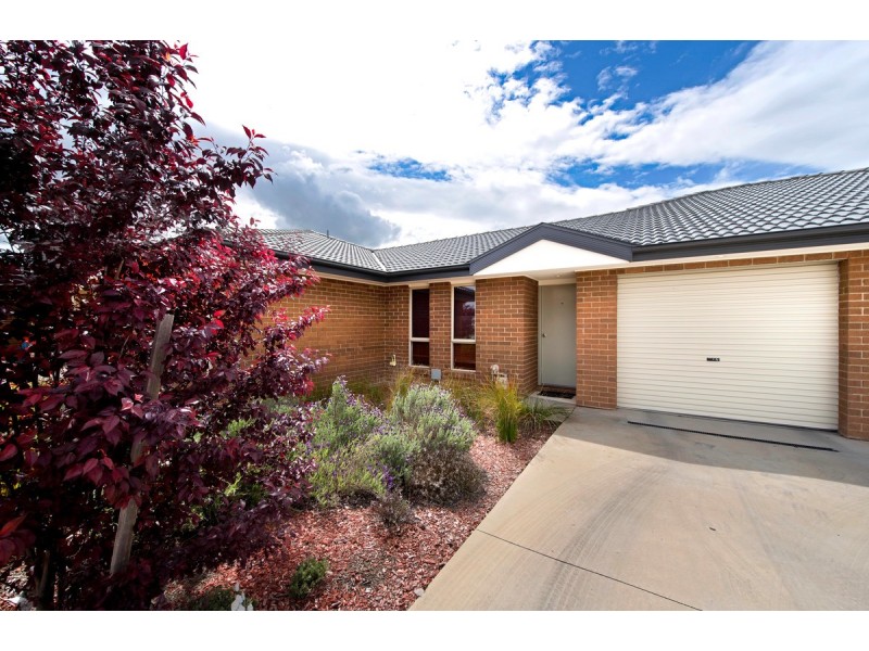 18/141 Macfarlane Burnett Avenue, Macgregor ACT 2615