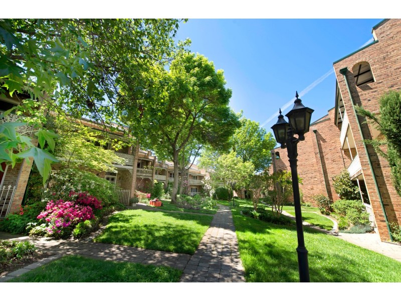 17/3 Allambee Street, Reid ACT 2612