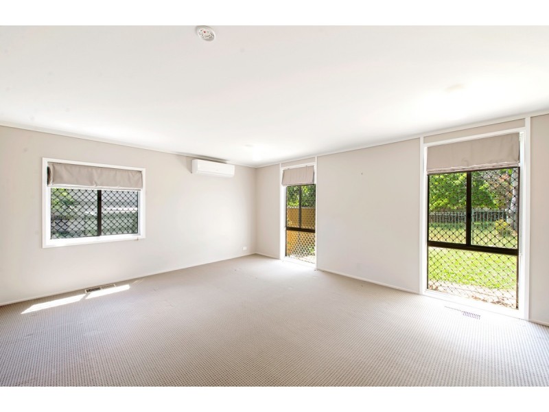 4 Toomey Place, Spence ACT 2615