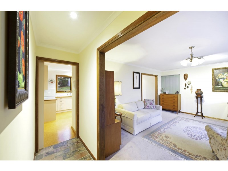 30 Mirrabucca Crescent, Giralang ACT 2617