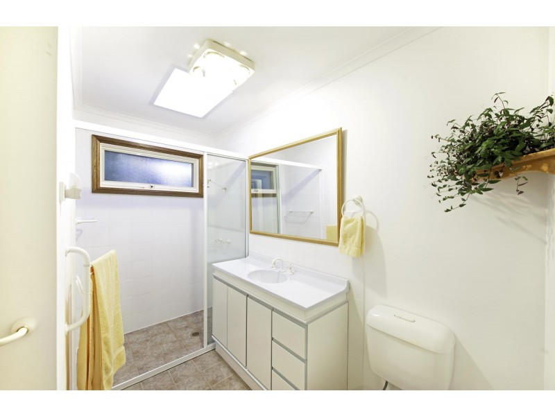 30 Mirrabucca Crescent, Giralang ACT 2617