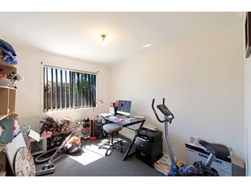 8 Maynard Street, Ngunnawal ACT 2913