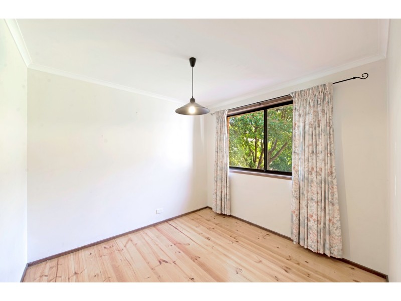 6 Southam Place, Holt ACT 2615