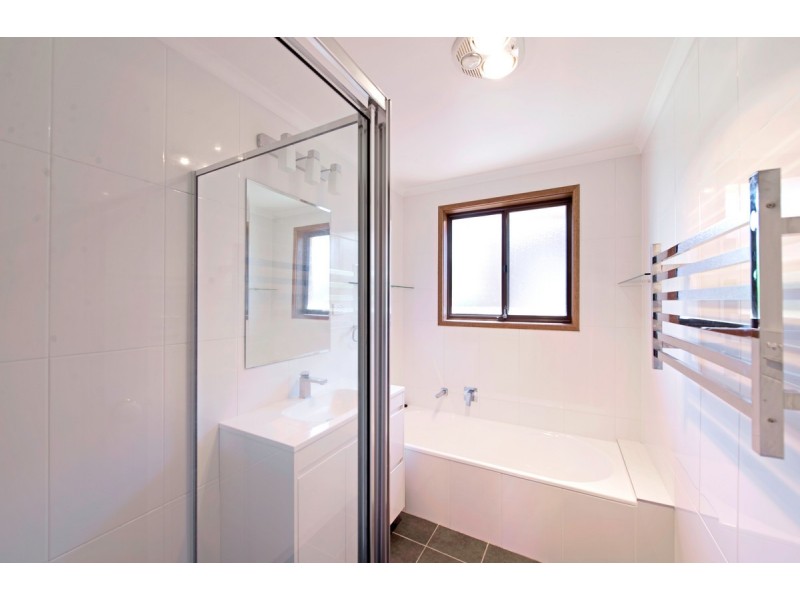 6 Southam Place, Holt ACT 2615